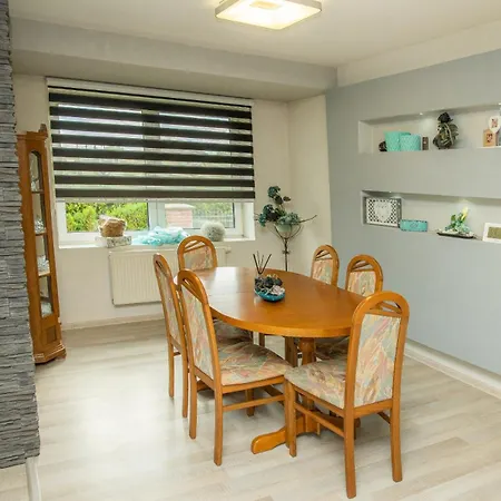 Gasthuis Ubytovanie Oslany Oslany