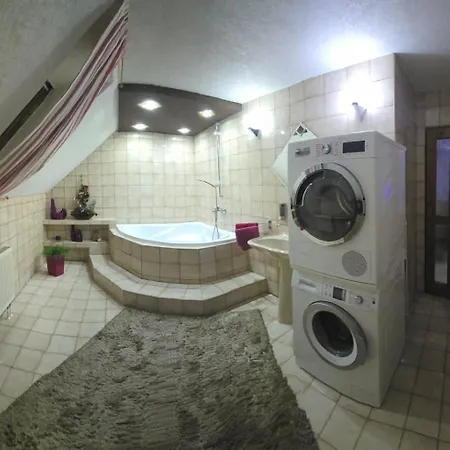 Gasthuis Ubytovanie Oslany *