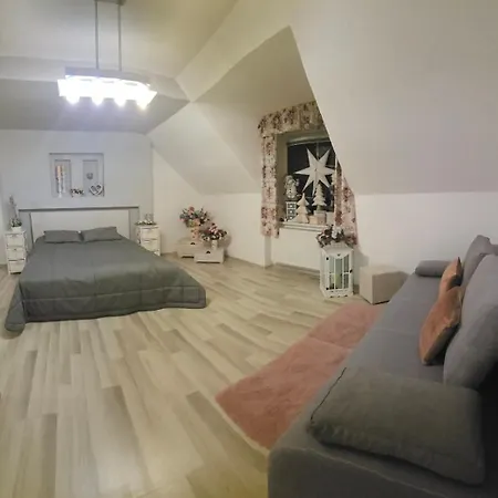 Ubytovanie Oslany Oslany