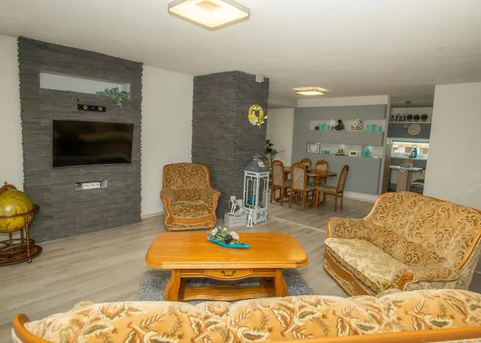 Ubytovanie Oslany Oslany